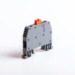 MRK 6A; Клеммник с размыкателем на DIN-рейку, 6мм.кв.  (серый) (1316)