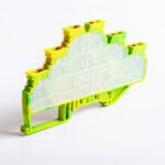 OPK 2,5-3CT; Клеммник пруж.быстрозажимной (Push in) 3-хярусный, с конт. на DIN-рейку, 2,5 мм.кв., (з